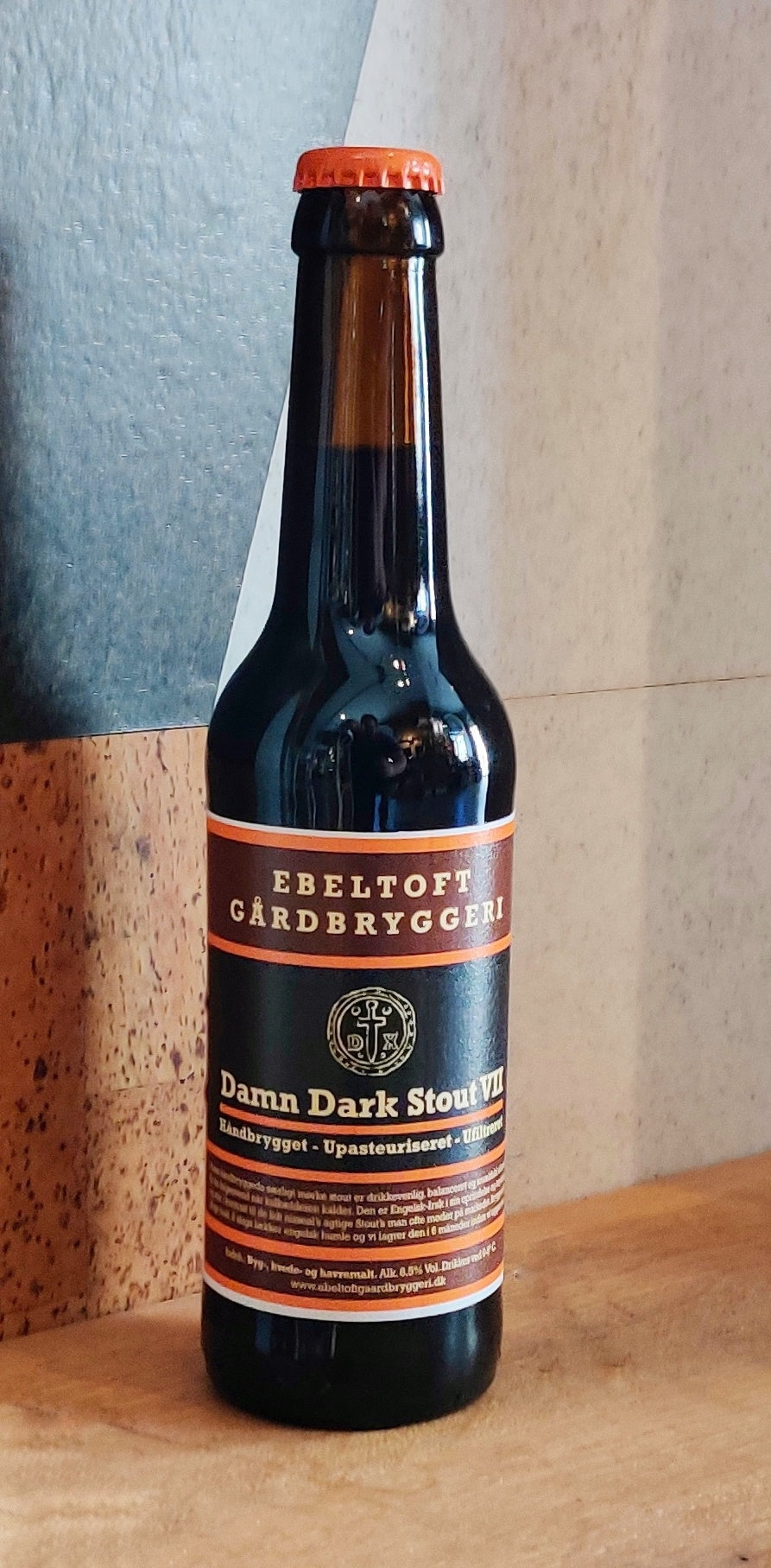 Ebeltoft Gårdbryggeri Damn Dark Stout Öl - flaska